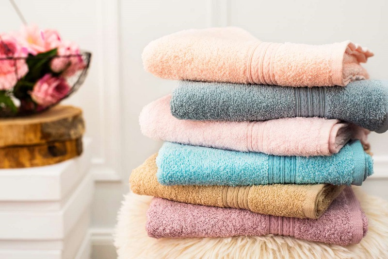 Sumptuous Touches: Towels and Bathroom Accessories