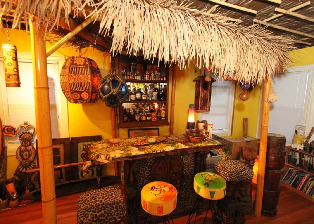Aloha From Your Tiki Oasis: A Guide to Decorating Your Tiki Paradise