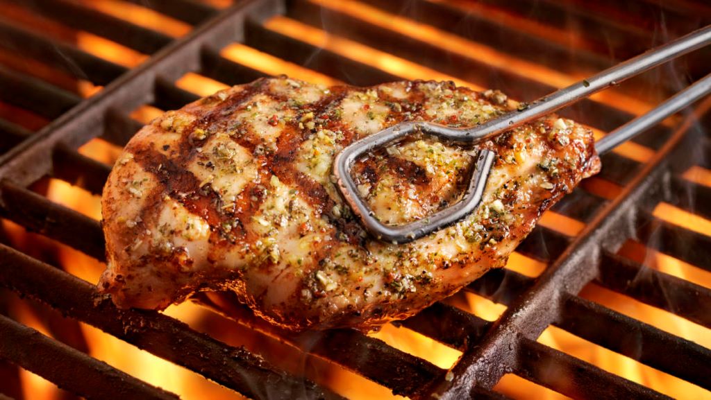 Should you brine chicken for grilling